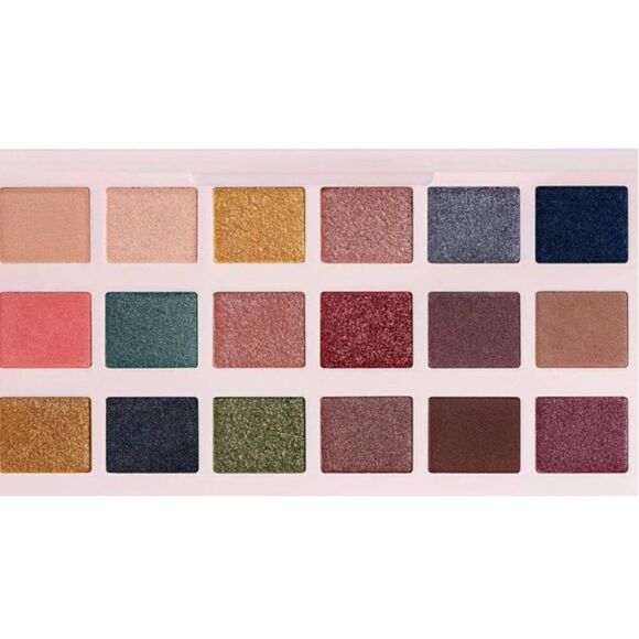 CIATE LONDON New England Vegan Autumn Eyeshadow Palette - Picture 3 of 7